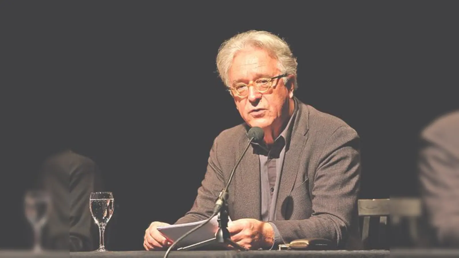 Gerd Anthoff wird Weihnachtsgeschichten und -gedichte zum Besten geben.	 (Foto: VA)