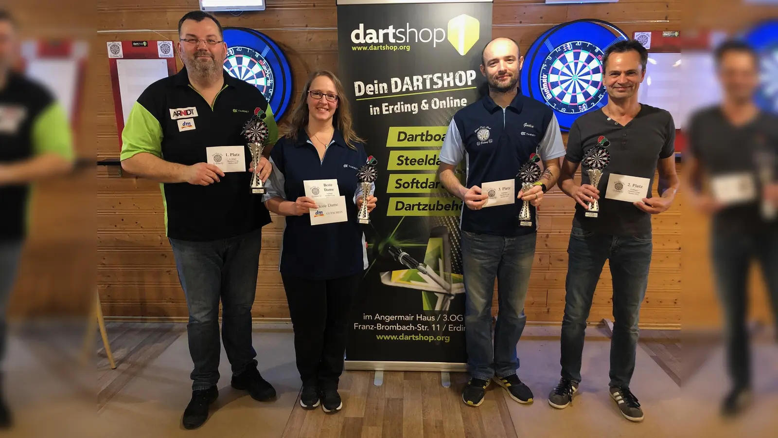 Hatten die ruhigste Hand (v. li.): René Mehrländer, Isabel Roscher, Gatis Bezdeliga und René Uhl. (Foto: Isabel Roscher)