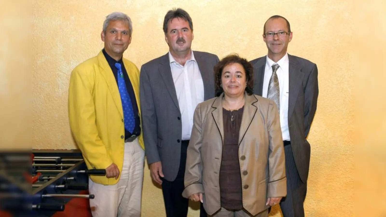 Alter Vorstand des DJK Würmtal in neuer Besetzung: Thomas Roy, Präsident Martin Götz, Ruth Wastian und Florian Ernstberger (v.l.). (Foto: US)