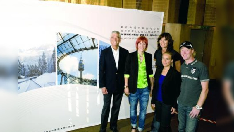 Sport‑Botschafter der Bewerbungsgesellschaft München 2018 GmbH (v.l.): v.l. Dr. Erhard Keller, Kati Wilhelm, Ulrike Nasse‑Meyfarth, Verena Bentele und Dieter Thoma. (Foto: pi)