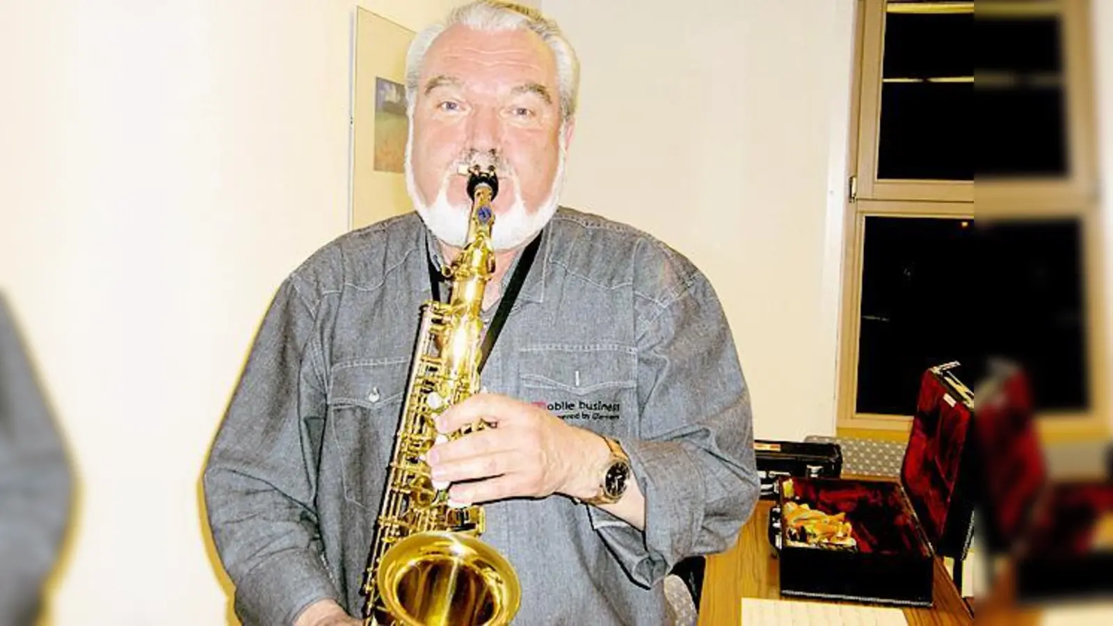 Saxophonist Rudi Nagora begeistert mit Swing- und Jazzklassikern.	 (Foto: VA)