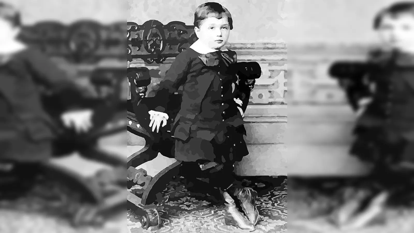 Einsteins Kindheit (hier 1882 im Alter von 3 Jahren) in der Adlzreiterstraße 12 wird beleuchtet.                (Foto: Wiki- pedia, Public Domain, bearbeitet von Hubert Ströhle)