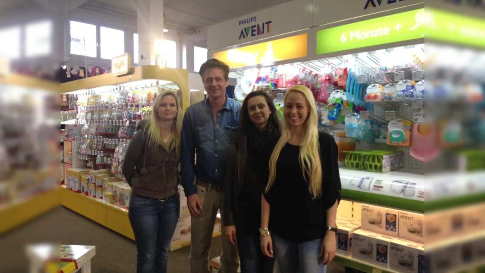 Das Team (v.l.n.r.): Sabrina Wegner, Eric Reinartz, Jacqueline Probst, Melanie Bernpaintner. (Foto: pi)