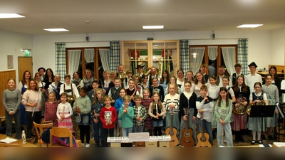 Die kleinen Musiker der Musikkapelle Gelting zeigten, was sie bereits gelernt haben.  (Foto: Georg Rittler)
