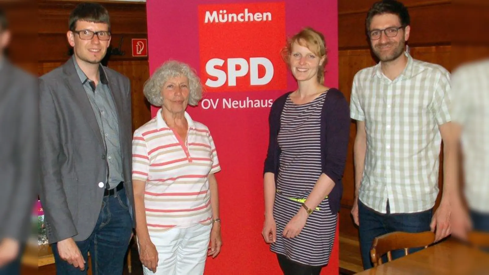 Der neue Vorstand der Neuhauser SPD: (v.l.) Jörn Retterath, Apollonia Pramberger, Anna Lena Mühlhäuser und Sebastian Thunich. (Foto: SPD)