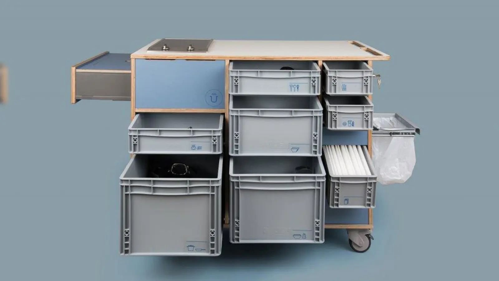 Vier Schulen in Allach-Untermenzing nehmen das Angebot des Bezirksausschusses an, der jeweils einen Kochwagen für Unterrichtsprojekte finanziert. (Foto: überkochen)