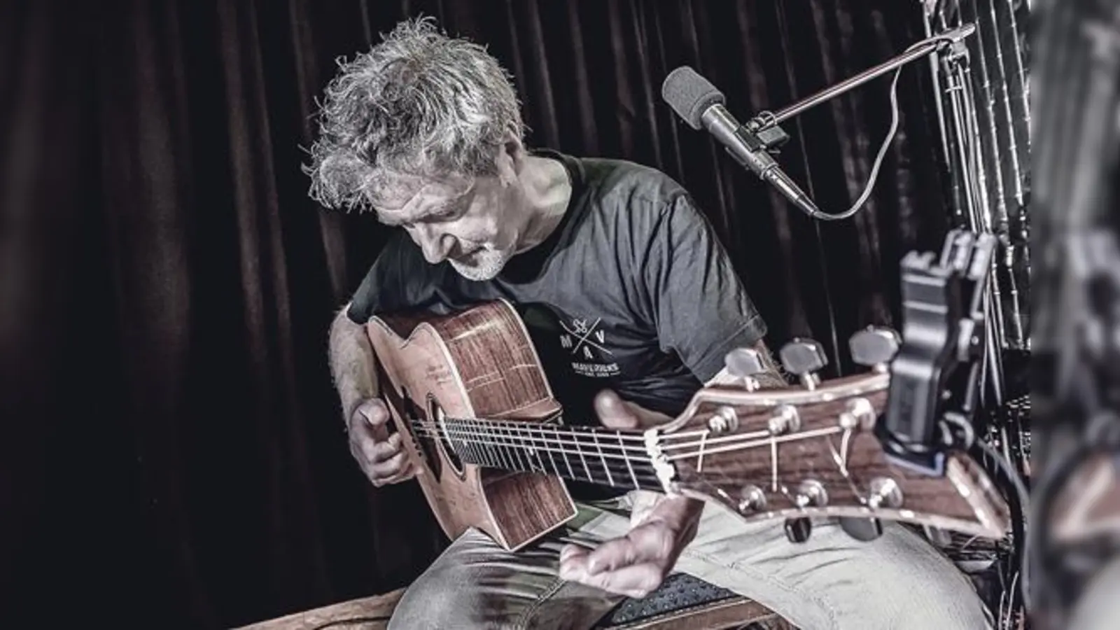 Ein Auftritt von Dieter »bornzero« Bornschlegel verspricht immer ein großes Gitarrenkino.	 (Foto: VA)