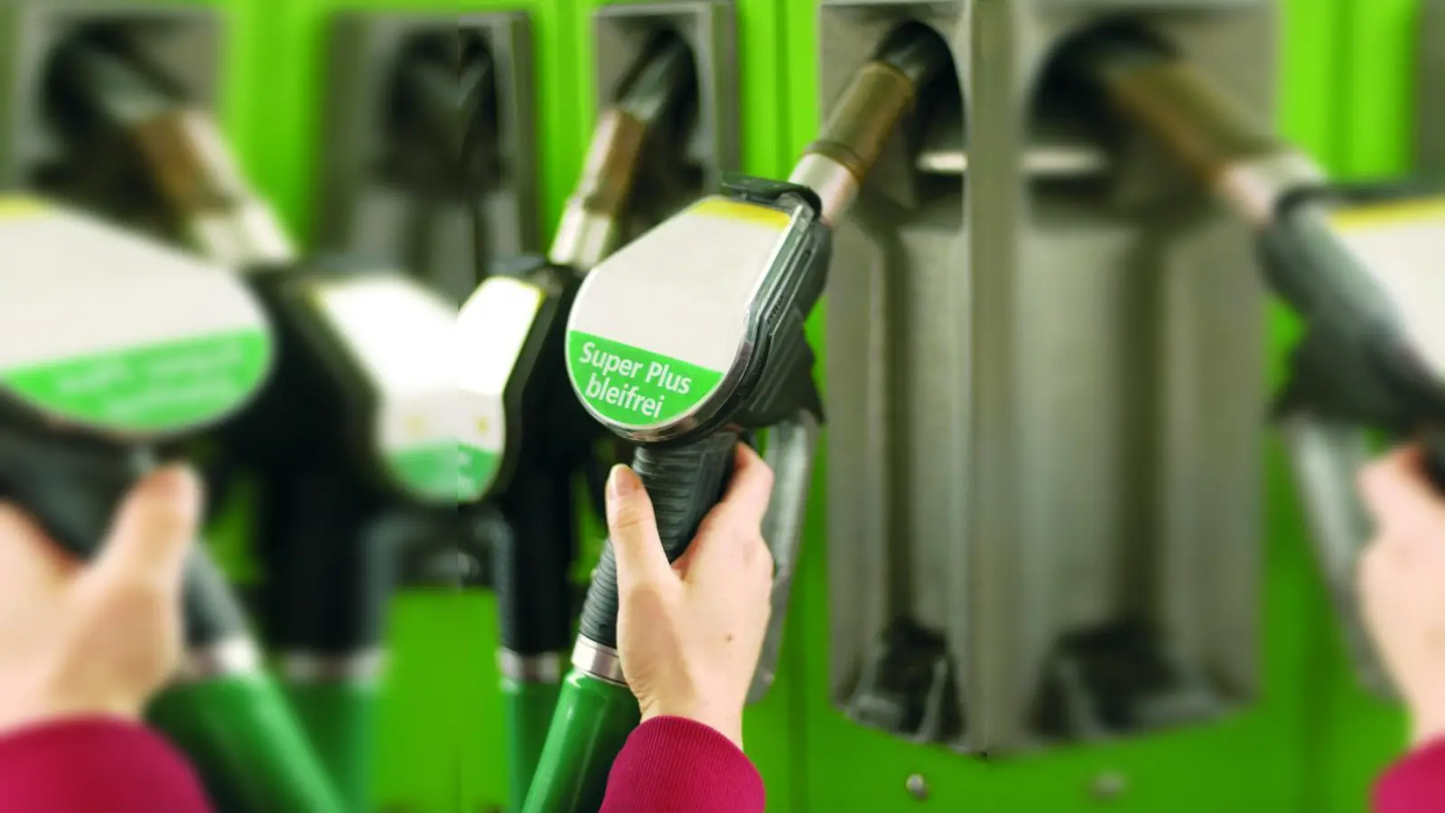 Augen auf an der Zapfsäule! Ein Blick auf die Preisangabe schützt vor Überraschungen an der Kasse. (Foto: ADAC)