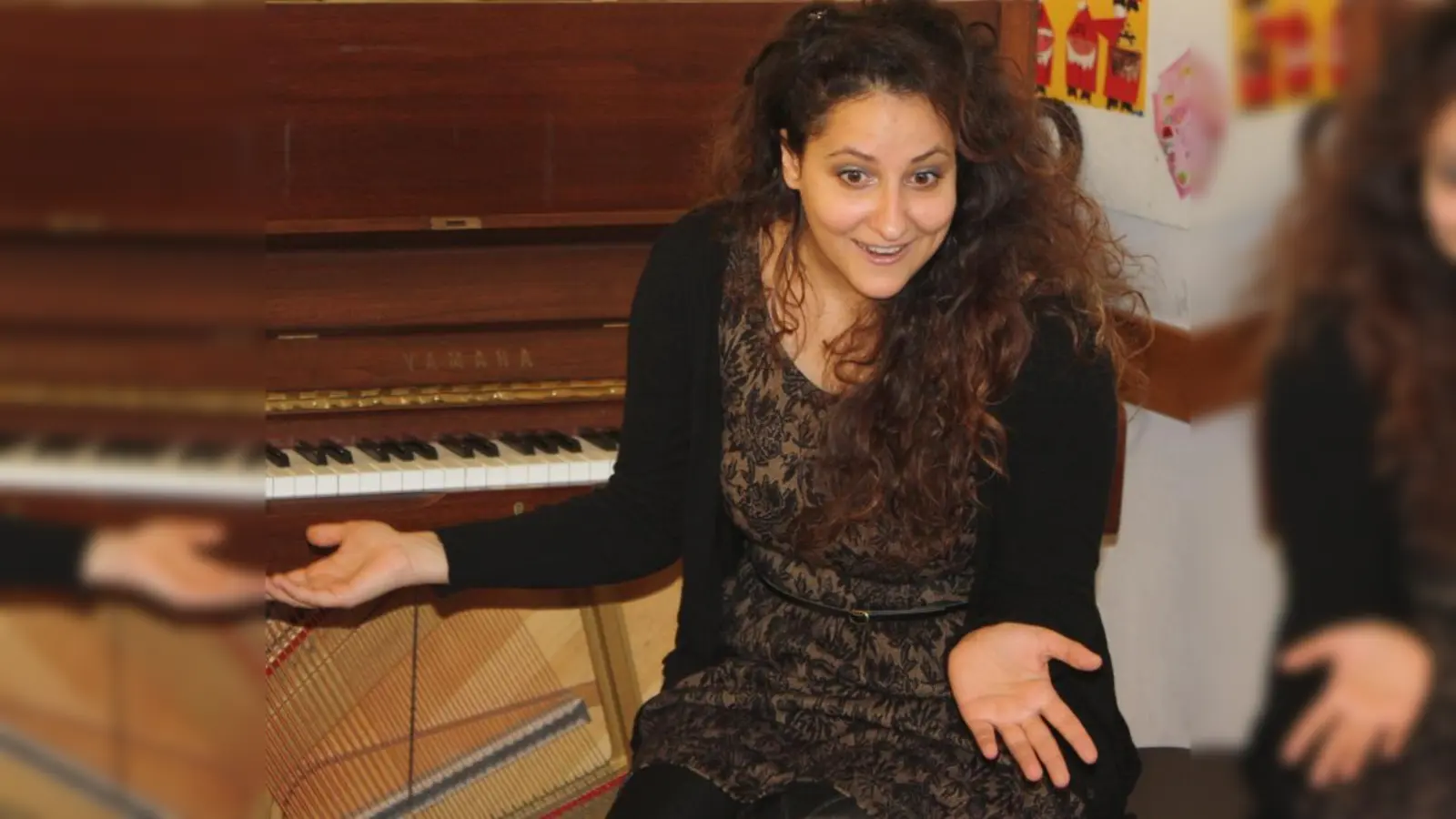 Meryem Natalie Akdenizli in der Plinganserschule. (Foto: job)