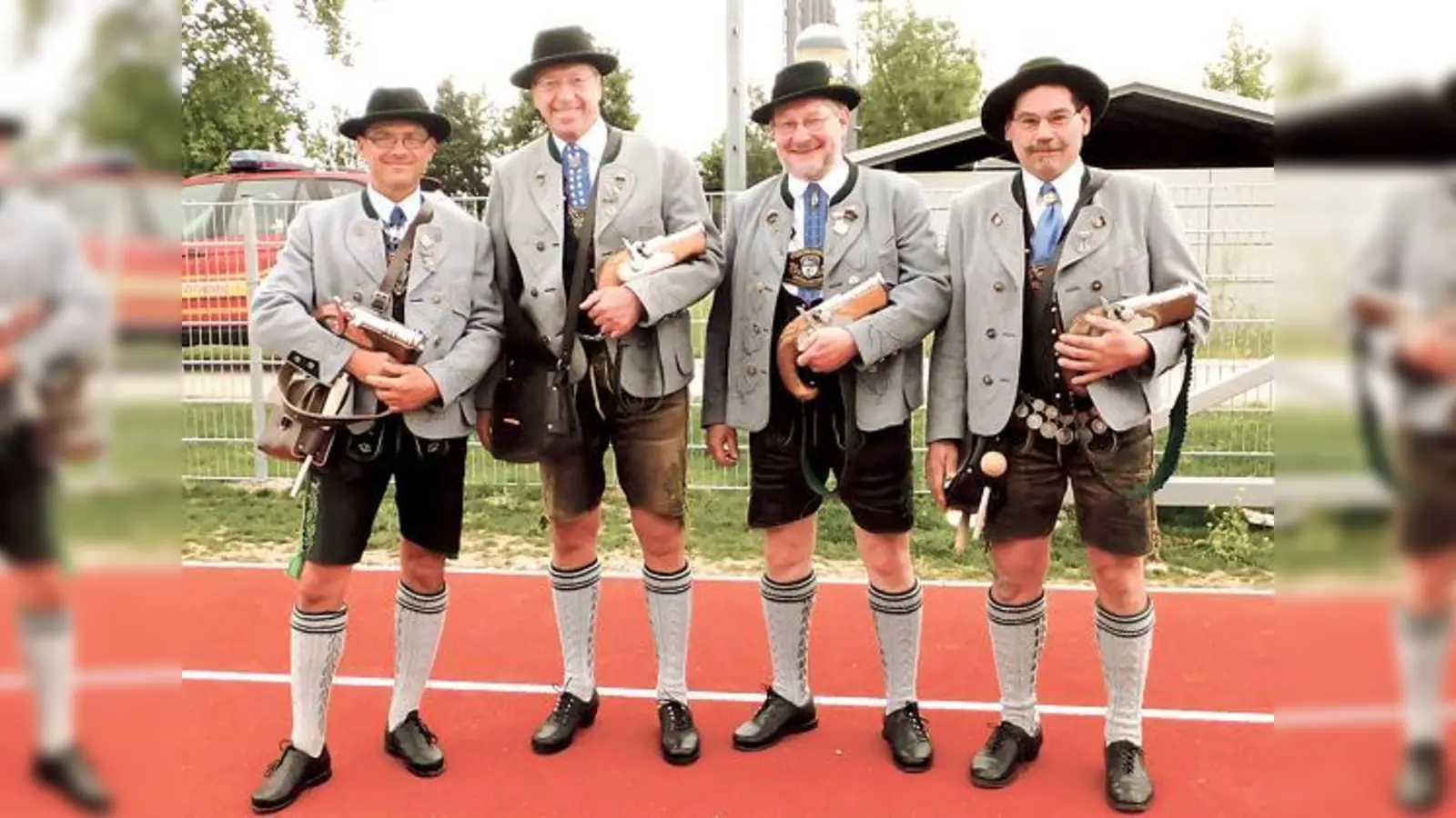 Am 24. Dezember findet das traditionelle Christkindlanschießen statt (v. l.): Erich Schatz, Rudolf Maier, Franz Trost und Sepp Griesberger.	 (Foto: VA)