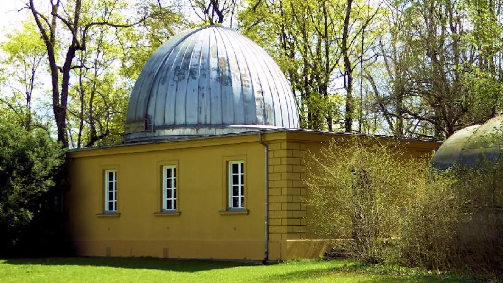 Die ehemals „Königliche Sternwarte zu Bogenhausen” gehört heute zur LMU.  (Foto: VA)