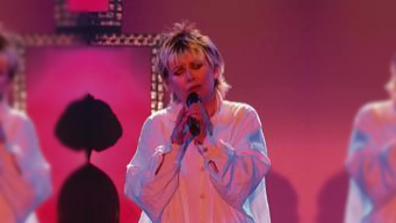 Sie liebt den Jazz  und sie lebt ihn auch auf der Bühne mit allen Emotionen aus: Gitte Hænning. 	 (Fotos: VA)