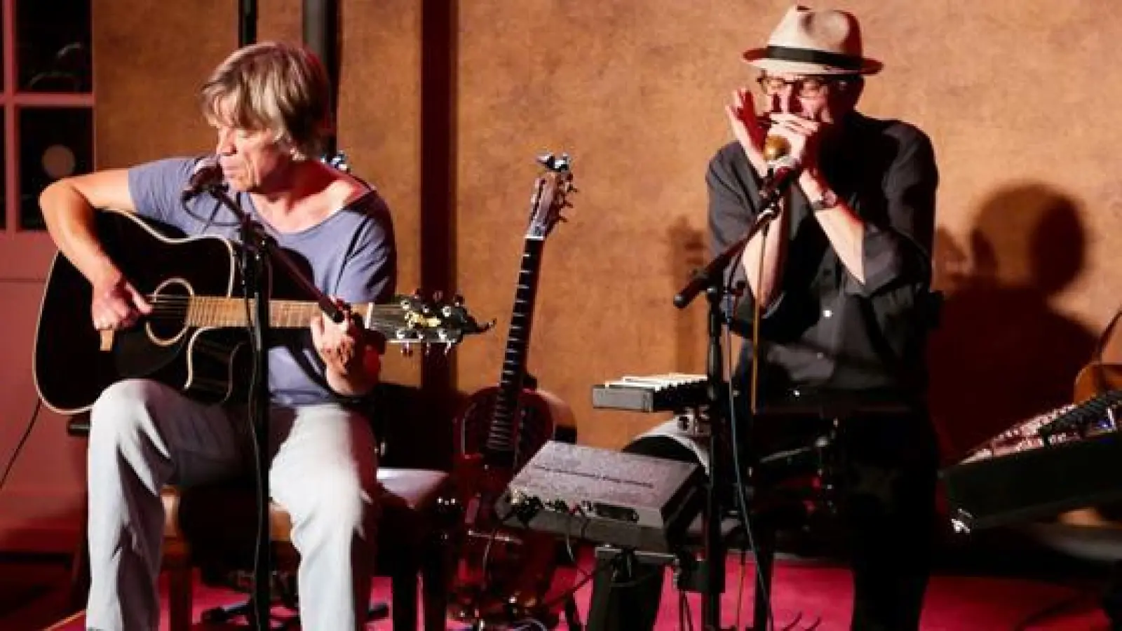 Die Bootleg Twins gastieren am Samstag 1. Dezember in der Cafe-Bar Herzog in Zorneding.  (Foto: VA)