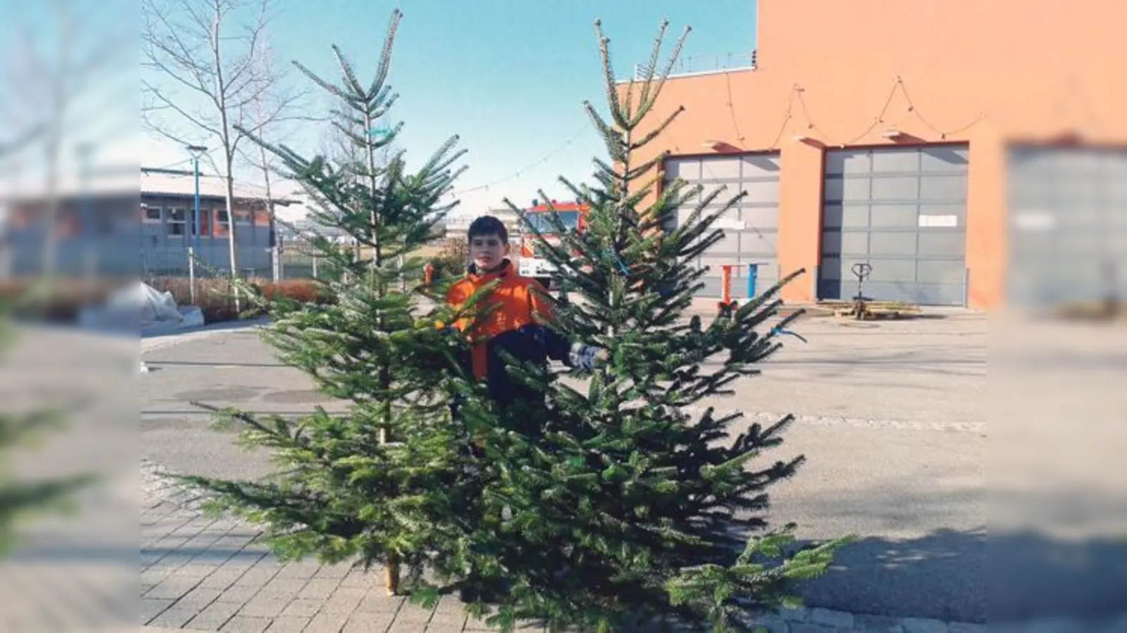 Die Freiwillige Feuerwehr freut sich auf viele Besucher beim Waldperlacher Winterzauber.	 (Foto: VA)