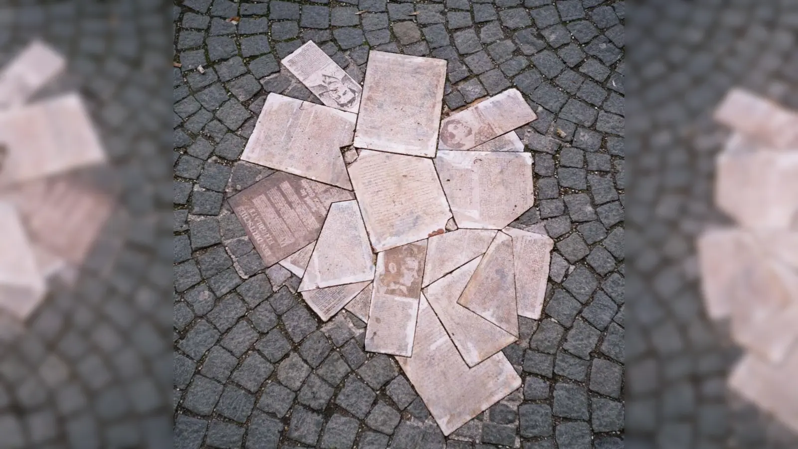 Denkmal für die „Weiße Rose“ vor dem Eingang zur LMU: Die Hinrichtung von Hans Scholl, Sophie Scholl und Christoph Probst jährt sich zum 80. Mal. (Foto: Archiv)