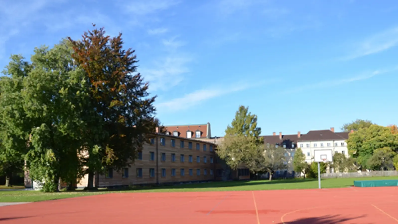 Die Erzbischöfliche Maria-Ward-Mädchenrealschule veranstaltet einen Tag der offenen Tür. (Foto: VA)