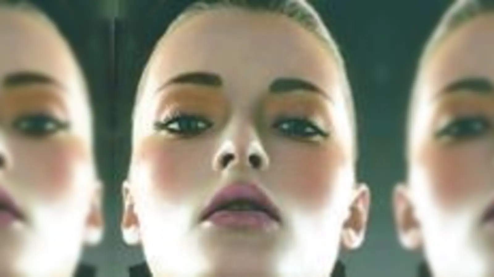 Modefarbe Nummer  (1: Violett)