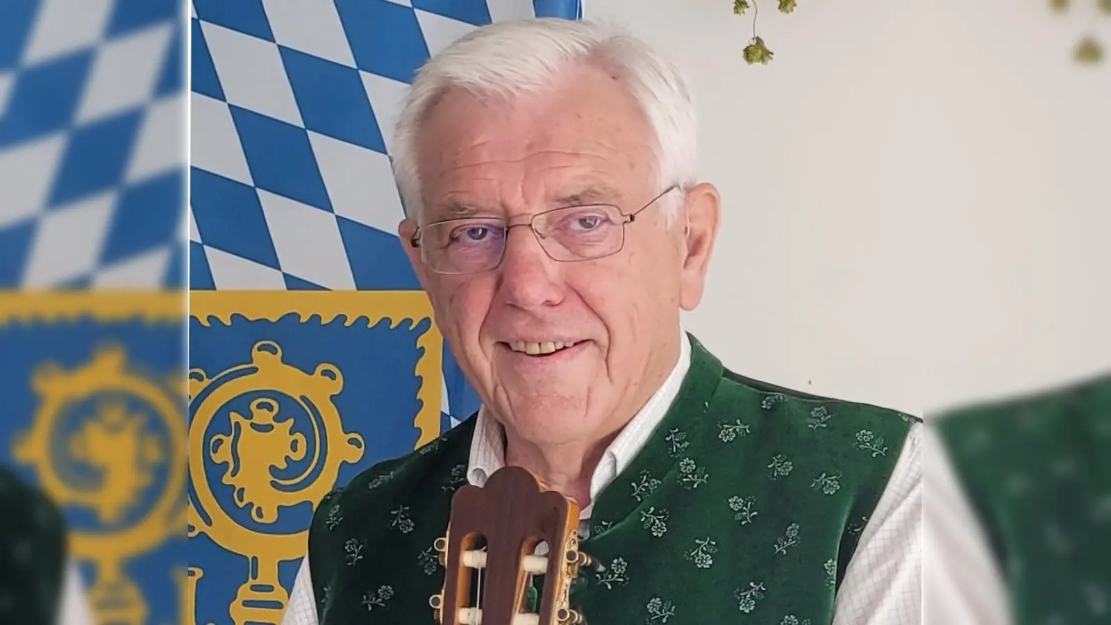 Gerhard Holz liest die „Heilige Nacht” - eine Weihnachtslegende von Ludwig Thoma. (Foto: privat)