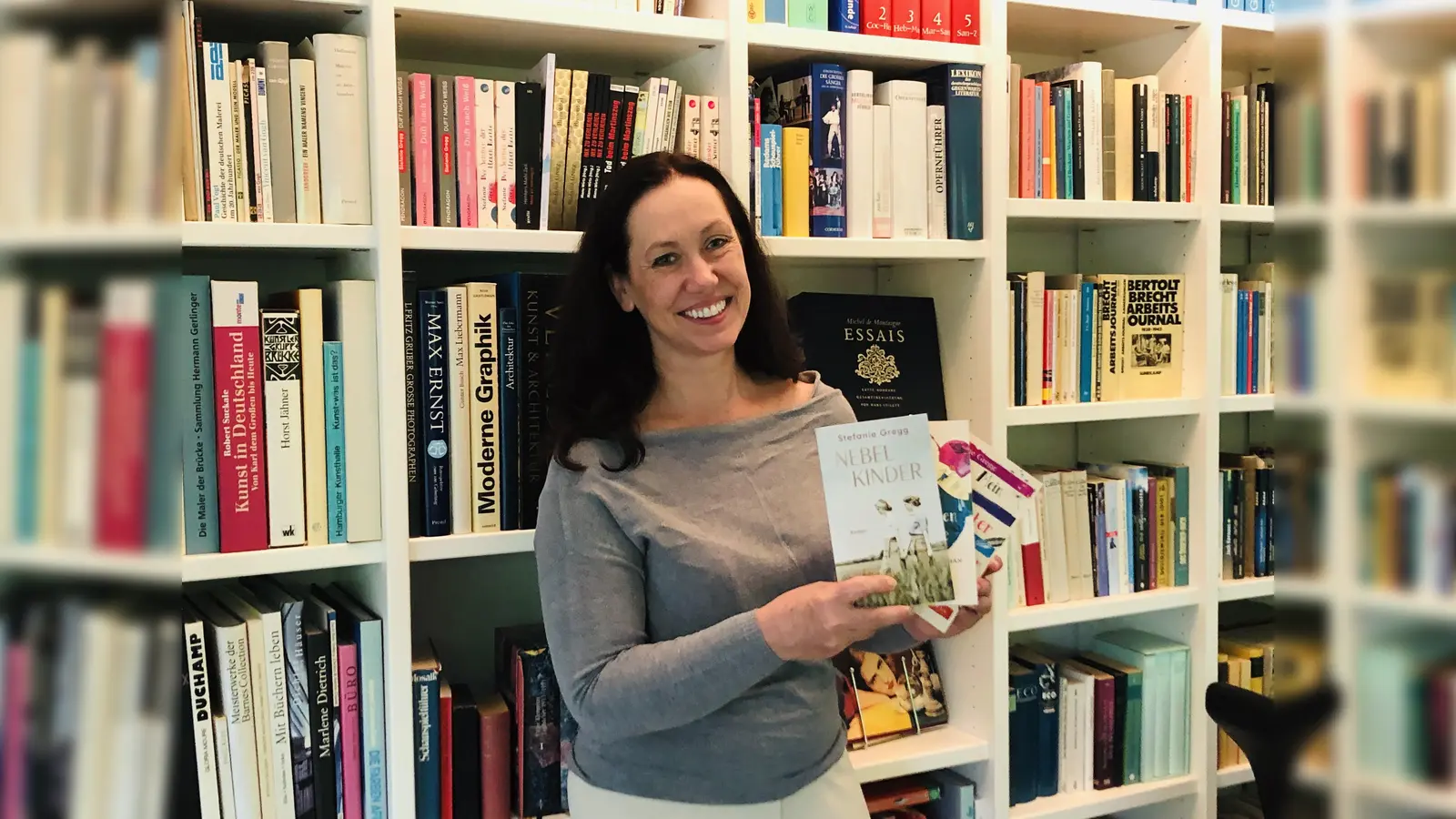 Die Autorin Stefanie Gregg gehört zu den Mörderischen Schwestern und wird am 27. April ebenfalls lesen.  (Foto: hw)