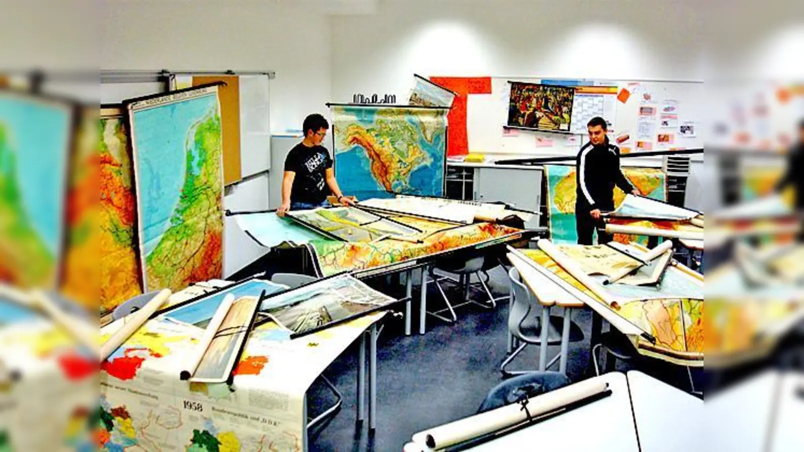 Tag der offenen Tür: Viel geboten in der neuen Mittelschule an der Elisabeth-Kohn-Straße.	 (Foto: Schule)