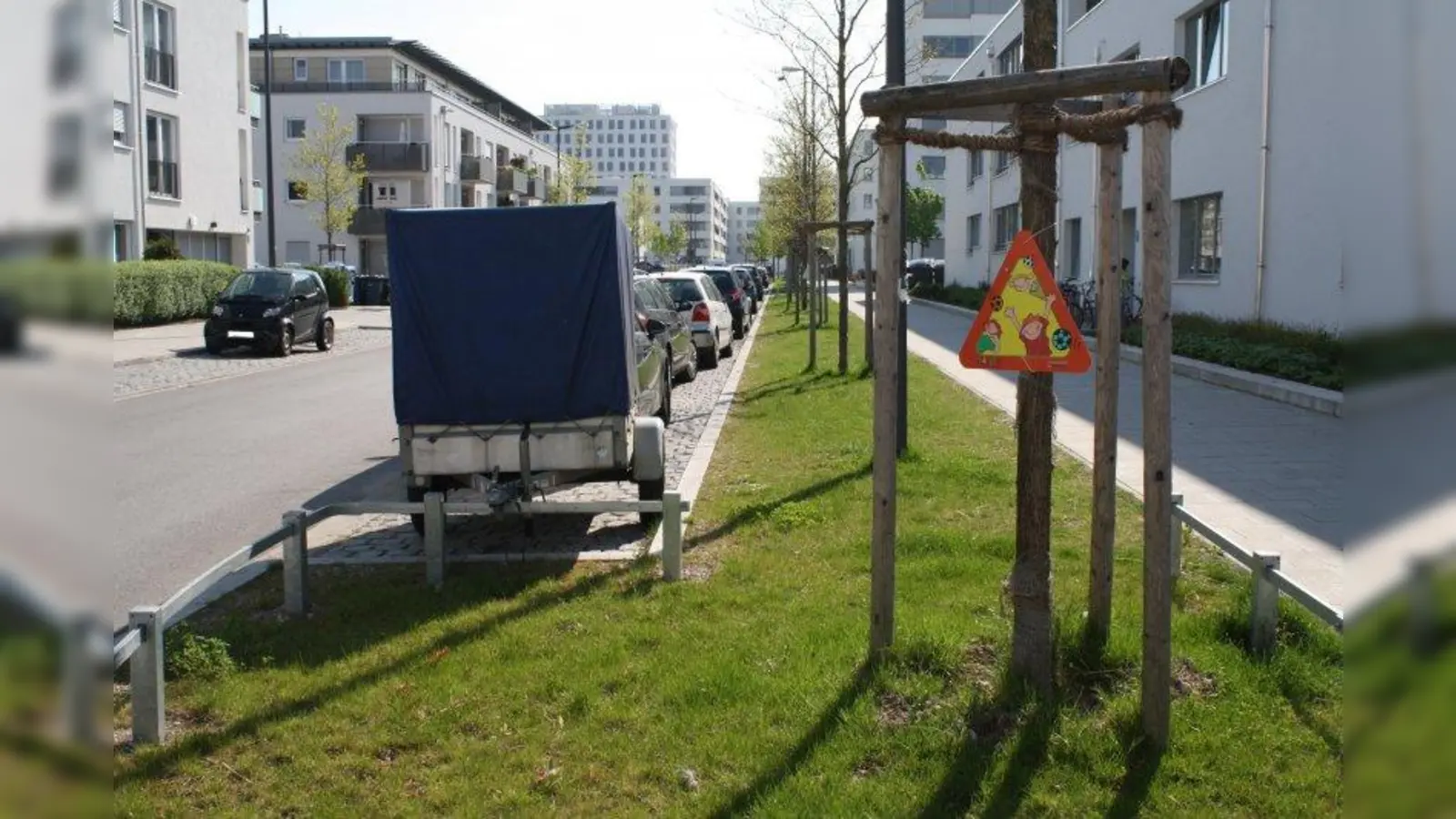 Vorsicht Kinder: Die Verkehrssituation im Neubaugebiet Hirschgarten ist nach Angaben eines Bürgers nicht gut. (Foto: sb)