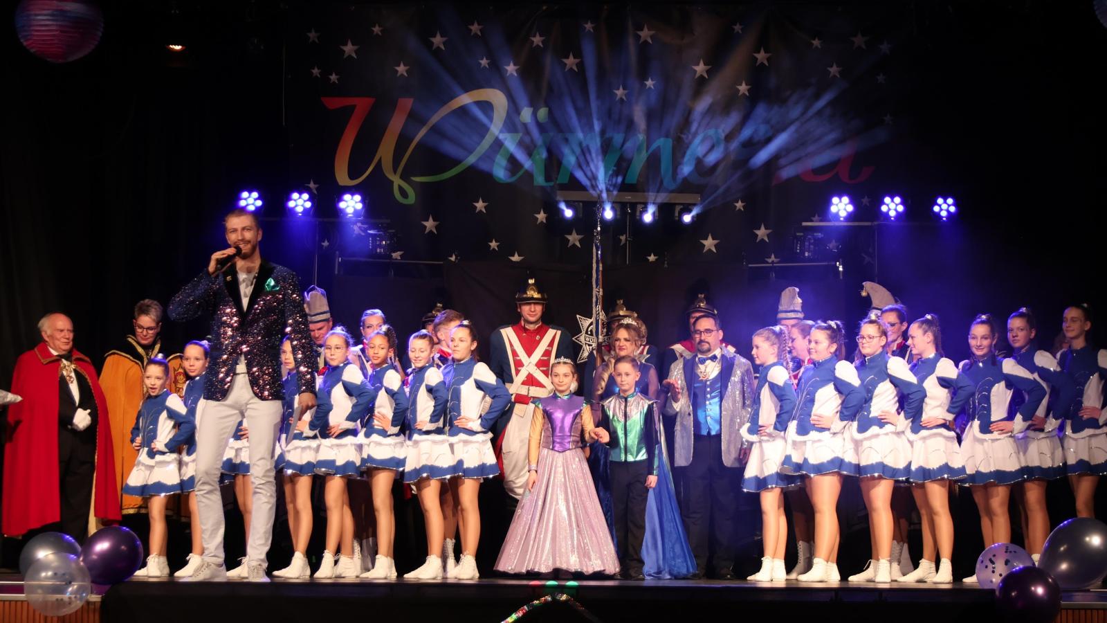 Faschingsgesellschaft-W-rmesia-startete-schwungvoll-in-die-Faschingssaison