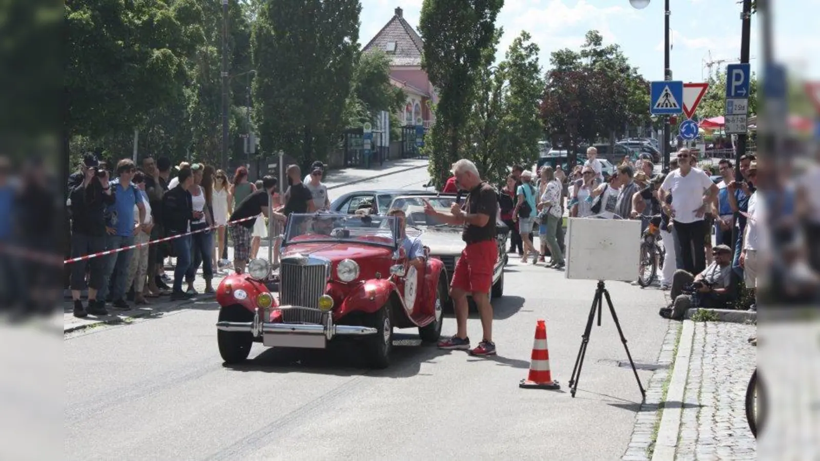 Pascal Kapp kennt zu fast jedem Oldtimer die Geschichte. (Foto: Pascal Kapp Rallye-Team 2017)