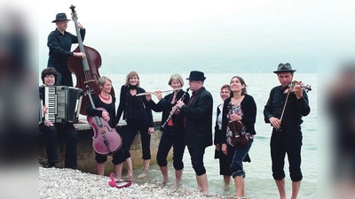 Das Salonorchester Melange spielt Walzer und Schlager aus der Zeit der »goldenen zwanziger Jahre«.	 (Foto: VA)