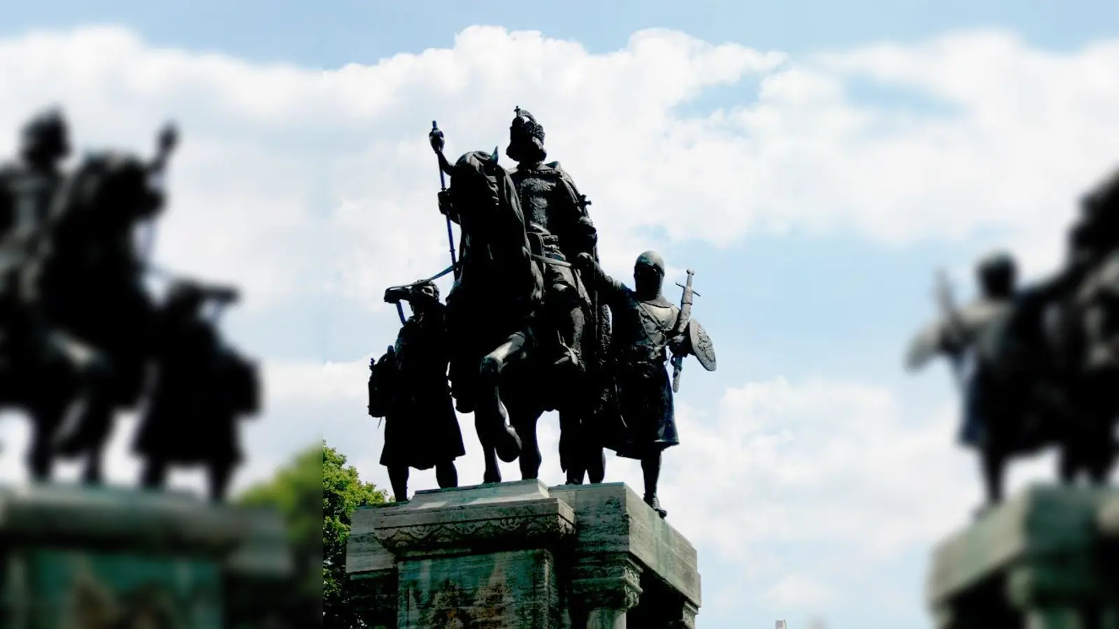 Ludwig der Bayer ziert auch das Münchner Rathaus.  (Foto: VA)