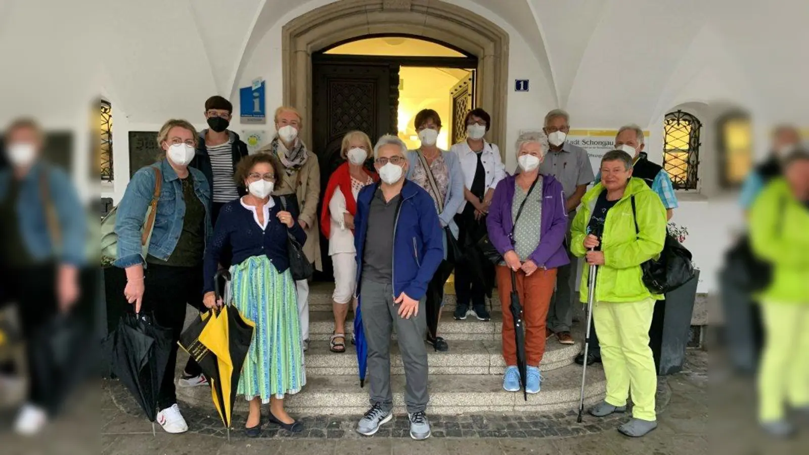 Eine Stadtführung in Schongau gab es für die die Seniorenbeauftragen der Kommunen. (Foto: Utta Pollmeier / Landratsamt)