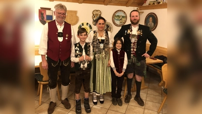 Robert Willeitner, Quin Preuss, Julia und Paul Appel und Michael Schneider (von links). (Foto: SG)