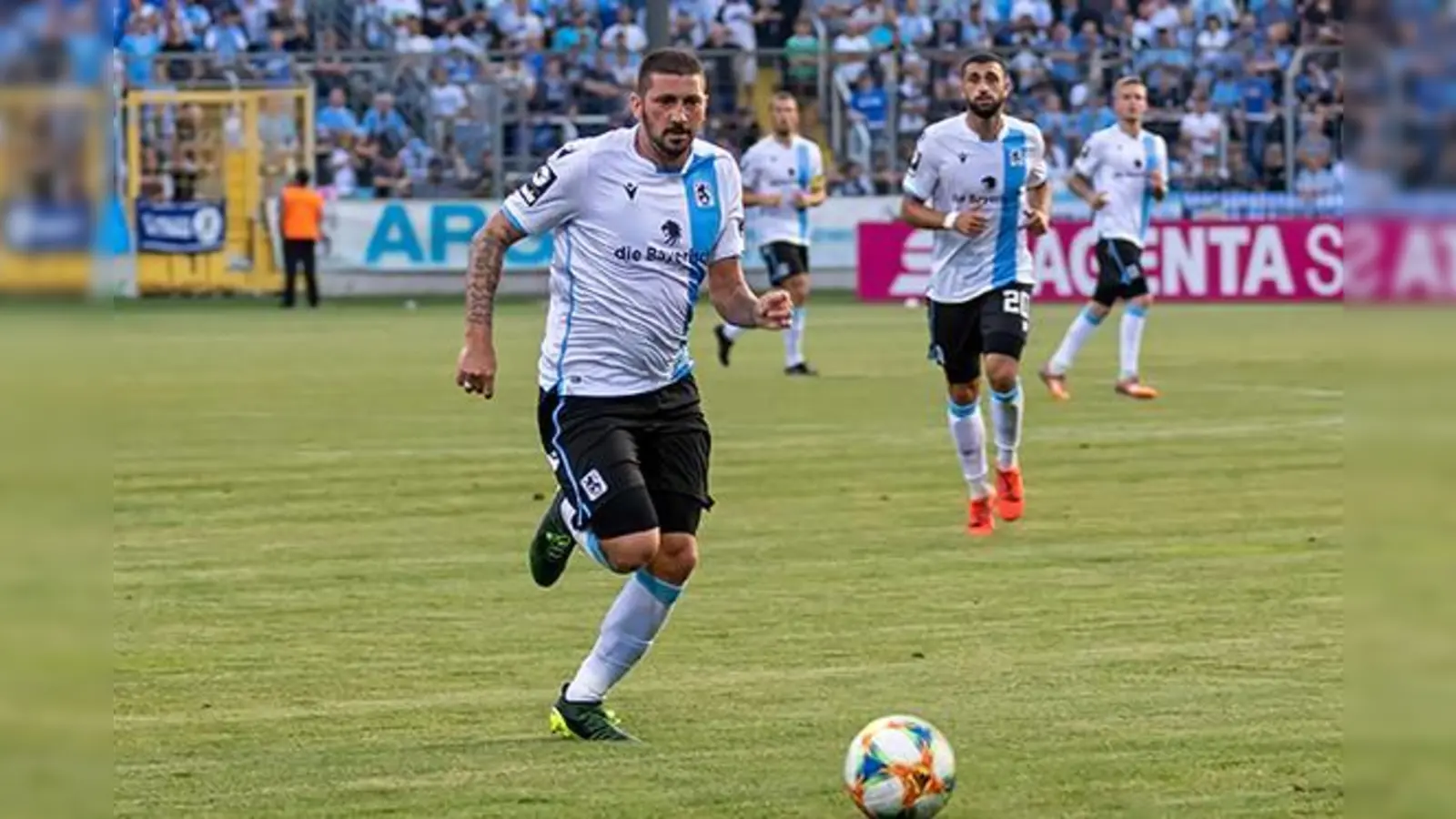 Verspricht Heimsieg gegen Zwickau: Sascha Mölders.  (Foto: Anne Wild)