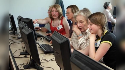 Per E-Mail erreichbar sein, das wollen heute auch etliche Seniorinnen und Senioren. (Foto: Vera Greif)