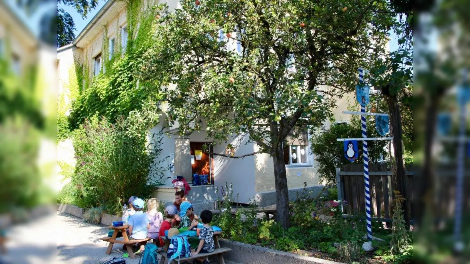 Kinderhaus Floßmannstraße: Im September 2021 beginnen hier die Umbau- und Sanierungsmaßnahmen. Damit der Kinderhaus-Betrieb dennoch bestehen bleiben kann, wird nach einem freien Grundstück für Container gesucht - für ein Jahr. (Foto: us)