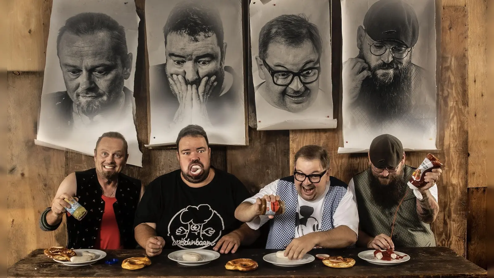 Bayerische Unterhaltung versprechen Da Meier &amp; Watschnbaam im Klementsaal Isen. (Foto: Hubert Lankes)