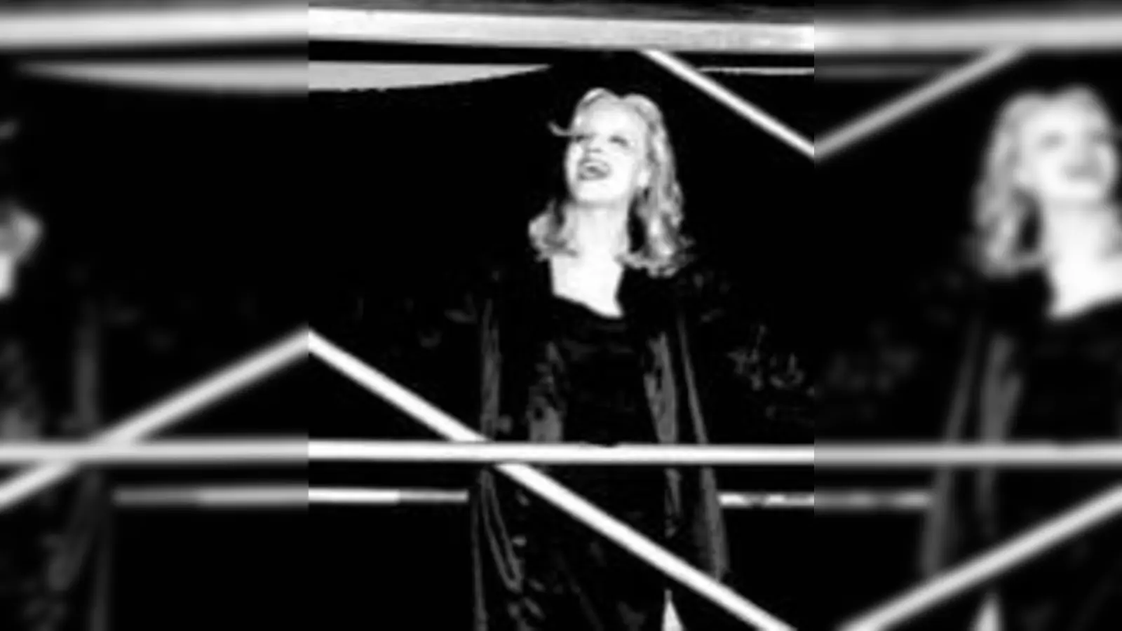 Franziska Zawila präsentiert schwungvolle Nummern.  (Foto: VA)