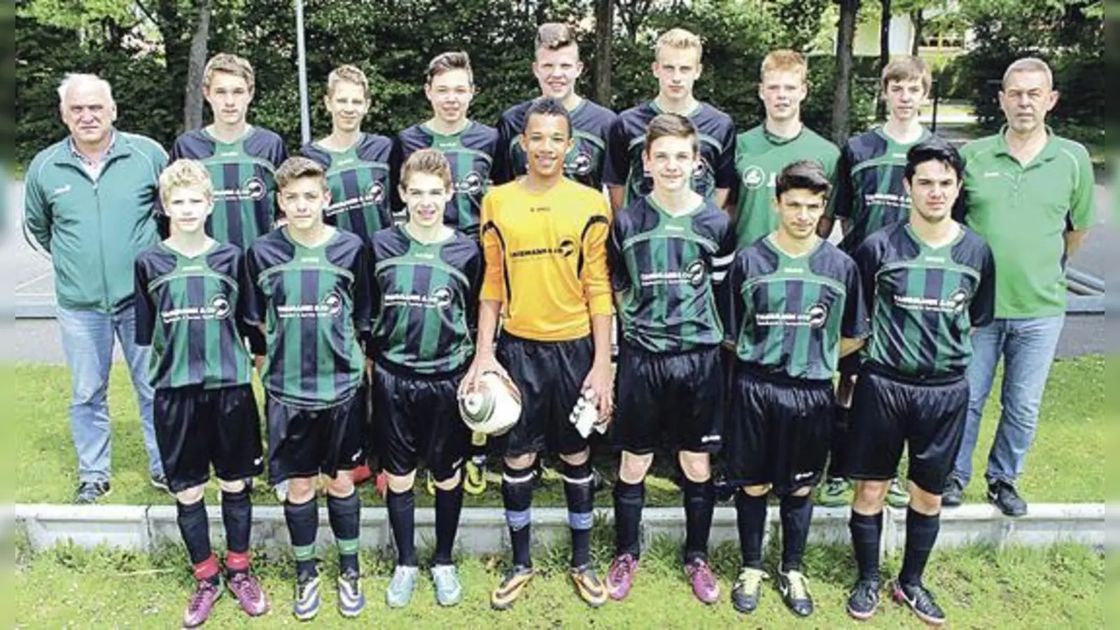 Spielstark und das Torverhältnis von 50 : 4 dokumentieren die eindrucksvolle Leistung der C-Junioren des FC Fasanerie Nord. 	 (Foto: Helmut Weltmaier)