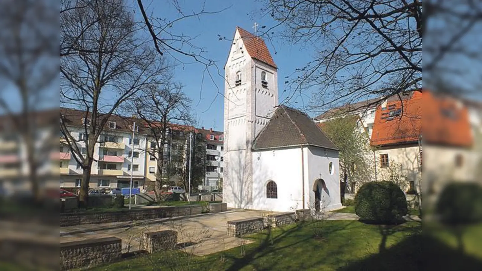 Die Alte St. Georgskirche liegt etwas versteckt zwischen Moosacher Straße und Motorstraße.	 (Foto: CCO)