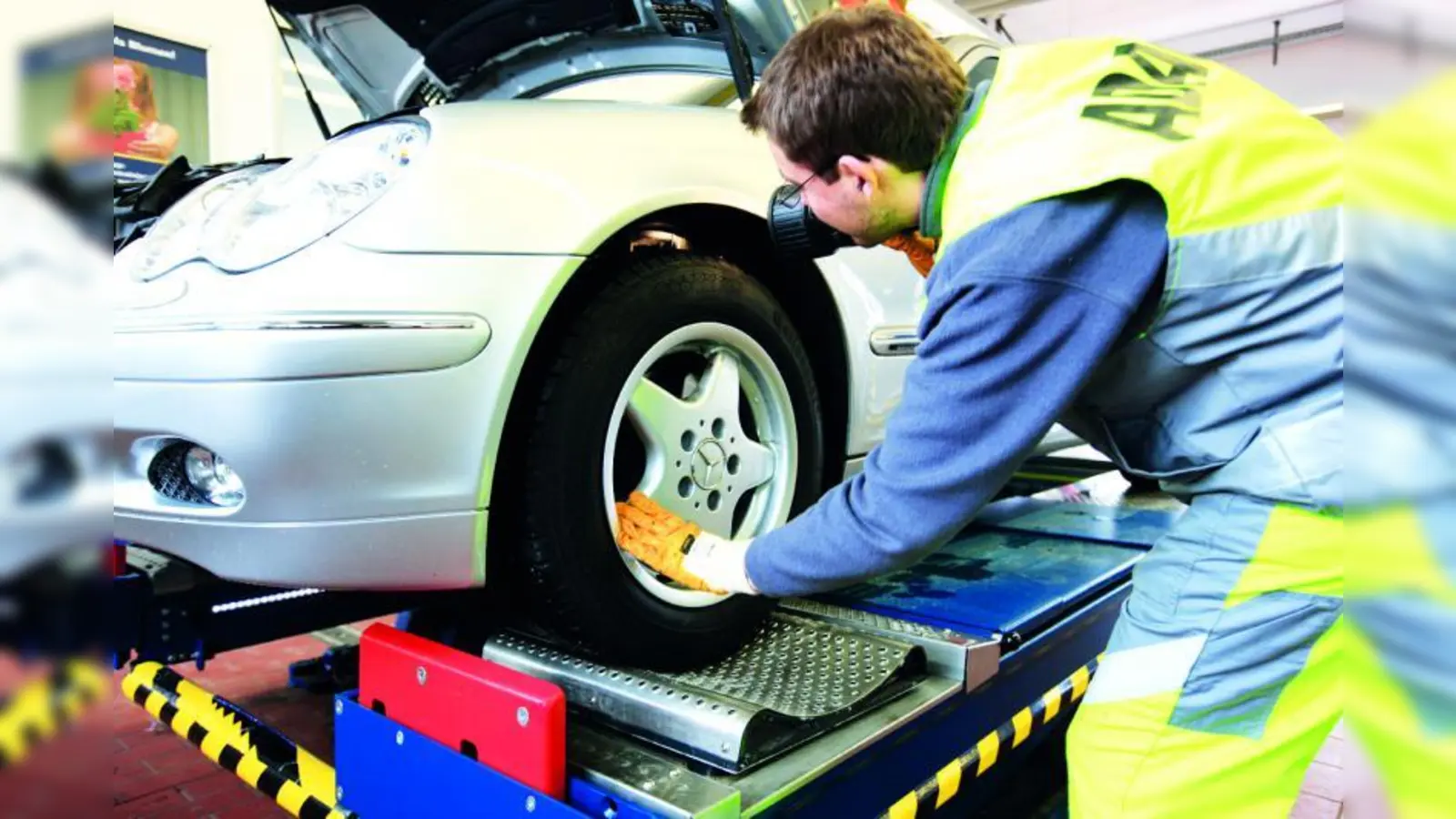 Hält der Gebrauchte, was er verspricht? Aufschluss gibt ein Check im ADAC Prüfzentrum München. (Foto: Frommann/ ADAC)