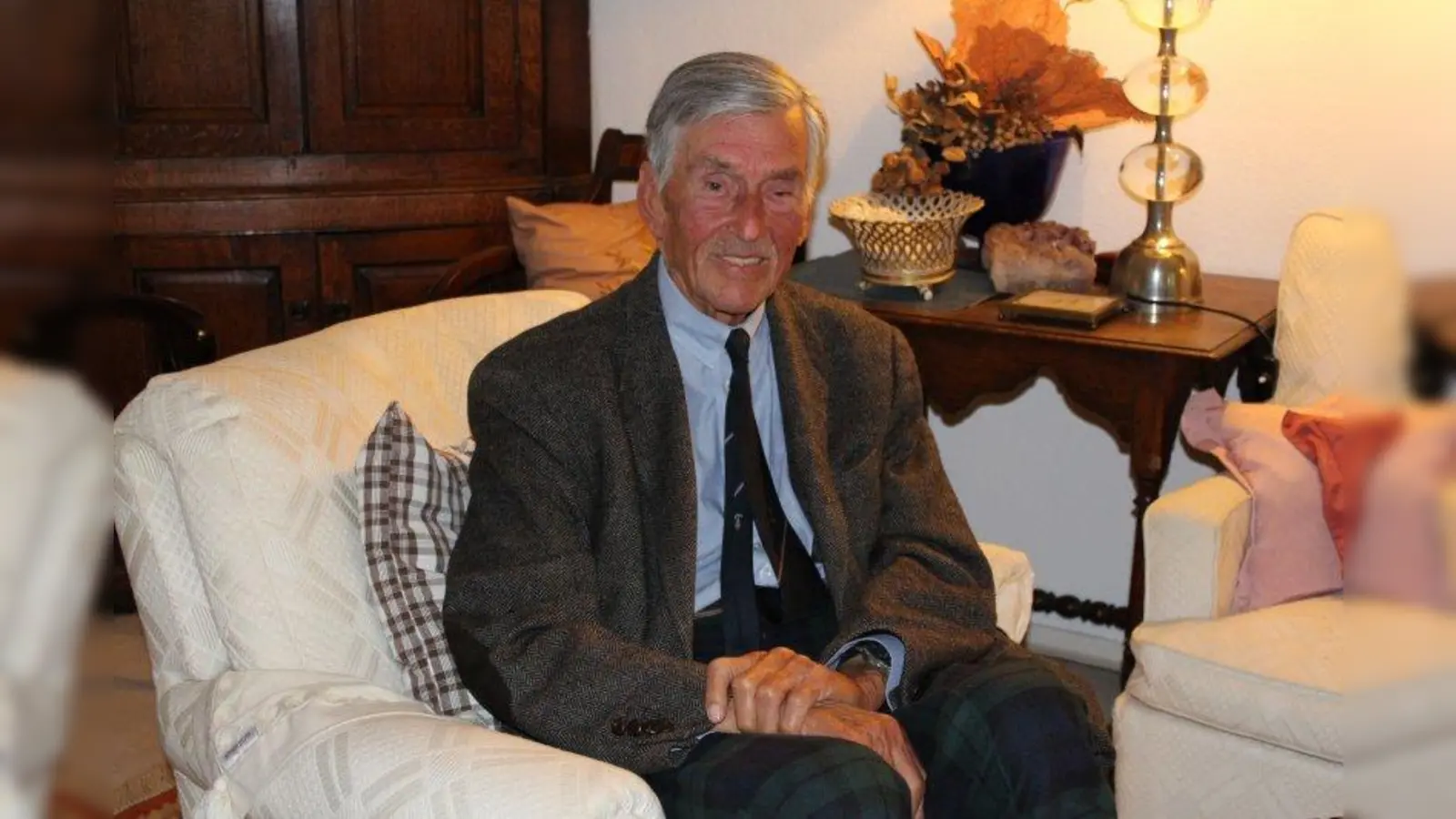 Hat mit 95 Jahren ein Buch über sein Leben geschrieben: Bernd Oldershausen (Foto: sb)