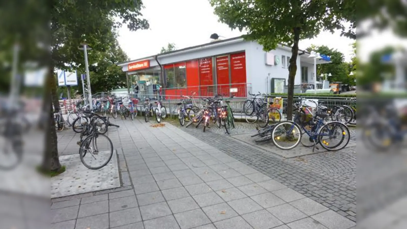 Die Schrottrad-Aktion soll zu mehr Ordnung auf dem Bahnhofsplatz beitragen.	 (Foto: MO)