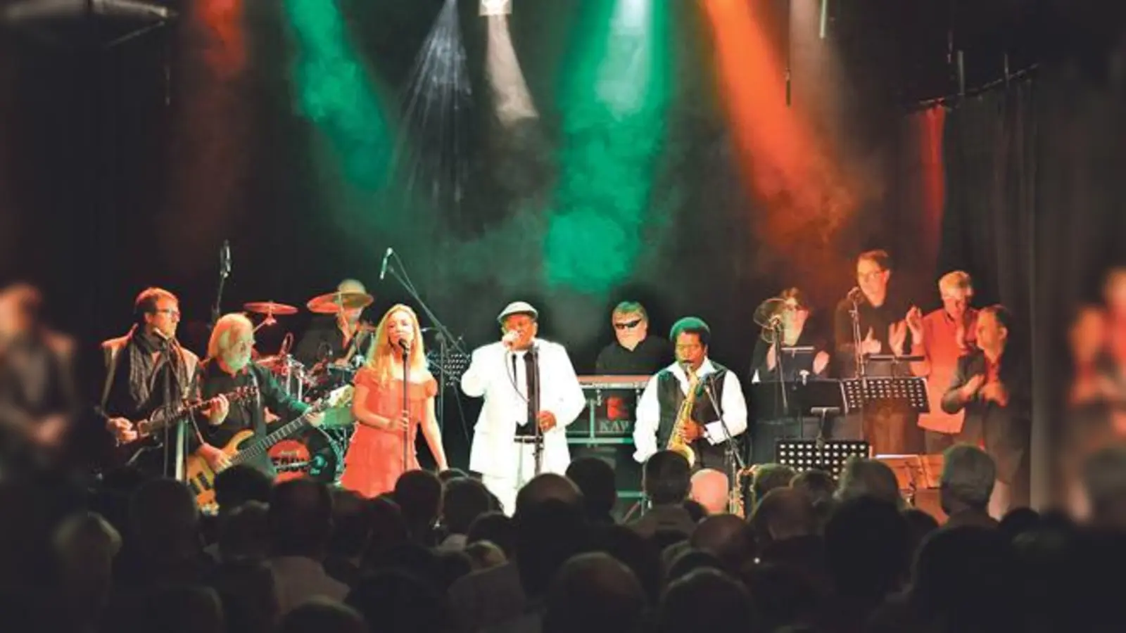 Die zehnköpfige Band »Simply Soul« spielt am 22. Oktober im Bürgerhaus Eching.	 (Foto: VA)