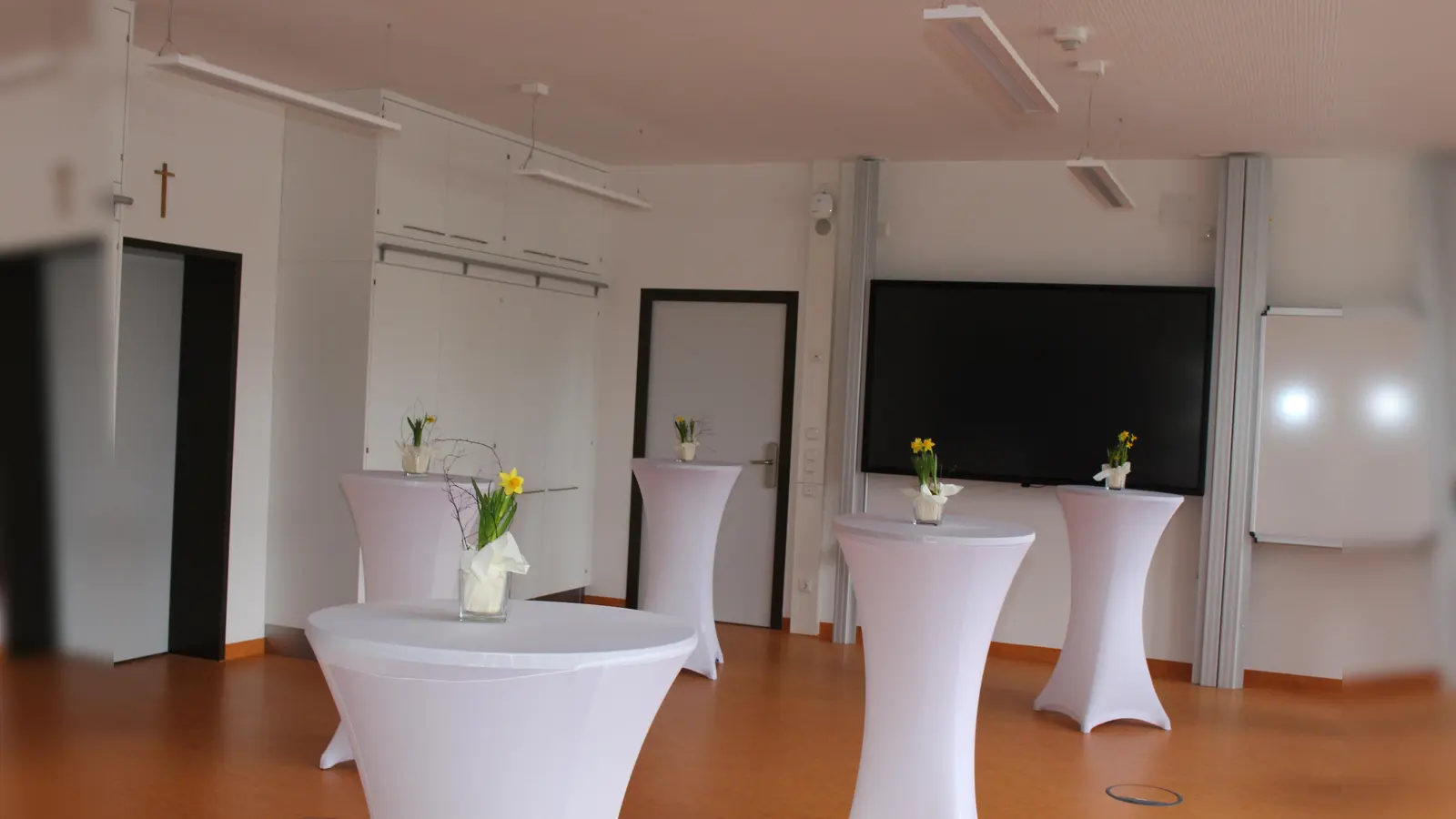 Die Landwirtschaftsschule Erding ist nach deren Sanierung auf dem neuesten Stand der Technik. (Foto: LRA Erding)