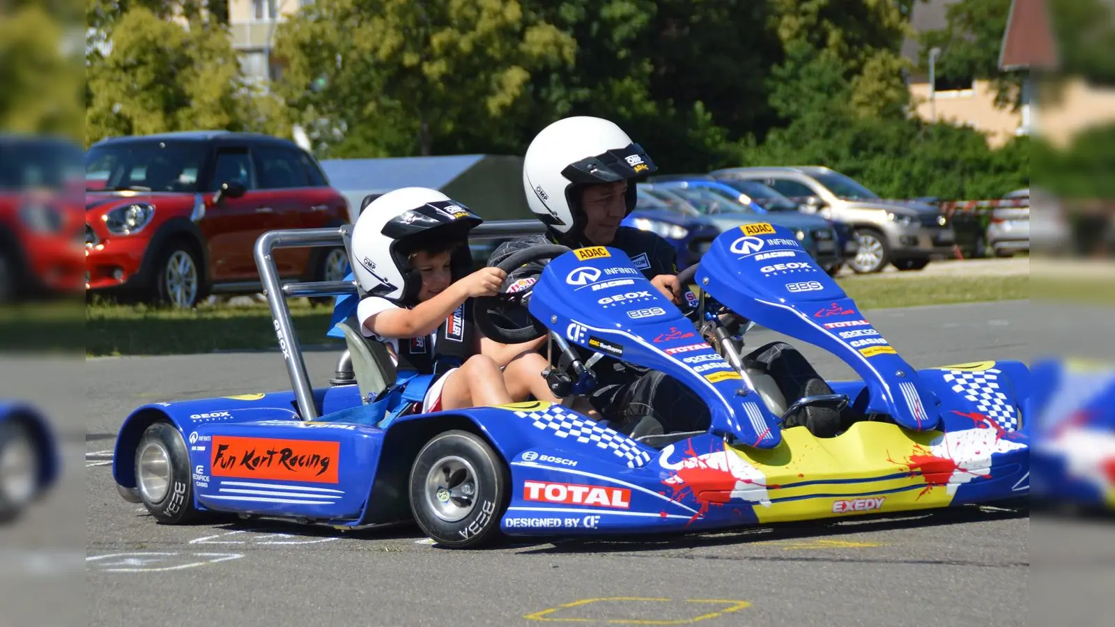 Das Doppel-Fun-Kart können Menschen mit Behinderungen fahren. Eines der Projekte, die bei den letzten ZAMMA-Festivals enstanden sind. (Foto: Bezirk Oberbayern/Kurt Lada)