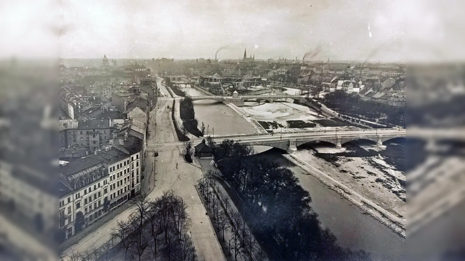 Die alte „Kohleninsel” wurde 1903 von der Stadt München zum Bau des Museums zur Verfügung gestellt. Heute ist sie allen unter dem Namen „Museumsinsel” bekannt.  (Foto: Deutsches Museum)