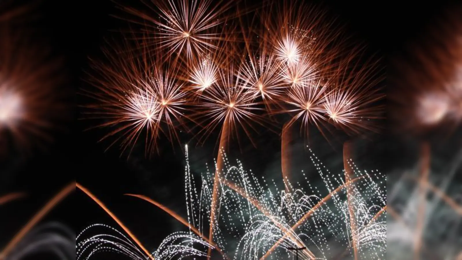 Dieses beeindruckende Feuerwerk stammt von Pyrotechniker Florian Schulz.	 (Foto: Privat)
