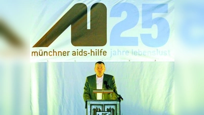 Die Münchner Aids Hilfe hat sich zu einem Netz aus Angeboten für Betroffene entwickelt: Geschäftsführer Thomas Niederbühl sprach über die veränderten Anforderungen. (Foto: Herbert Rissmann)