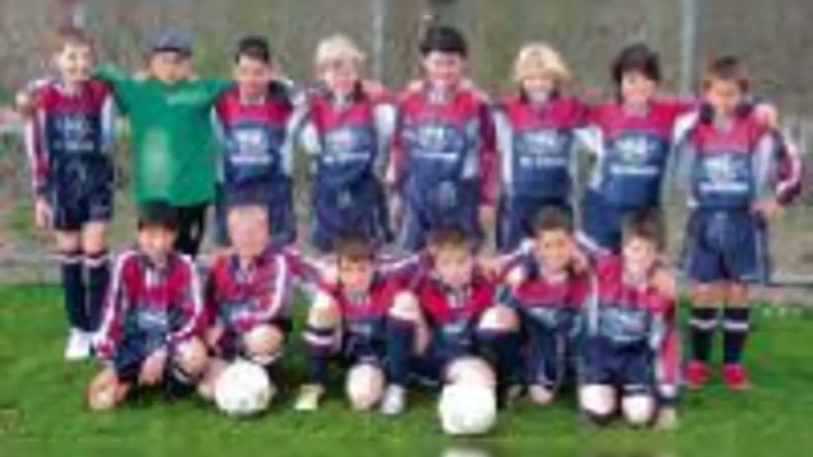 Aus der E1- und E3-Jugend formten die Jugendtrainer des FC Olympia Moosach die D1-Jugend.  (Foto: Privat)