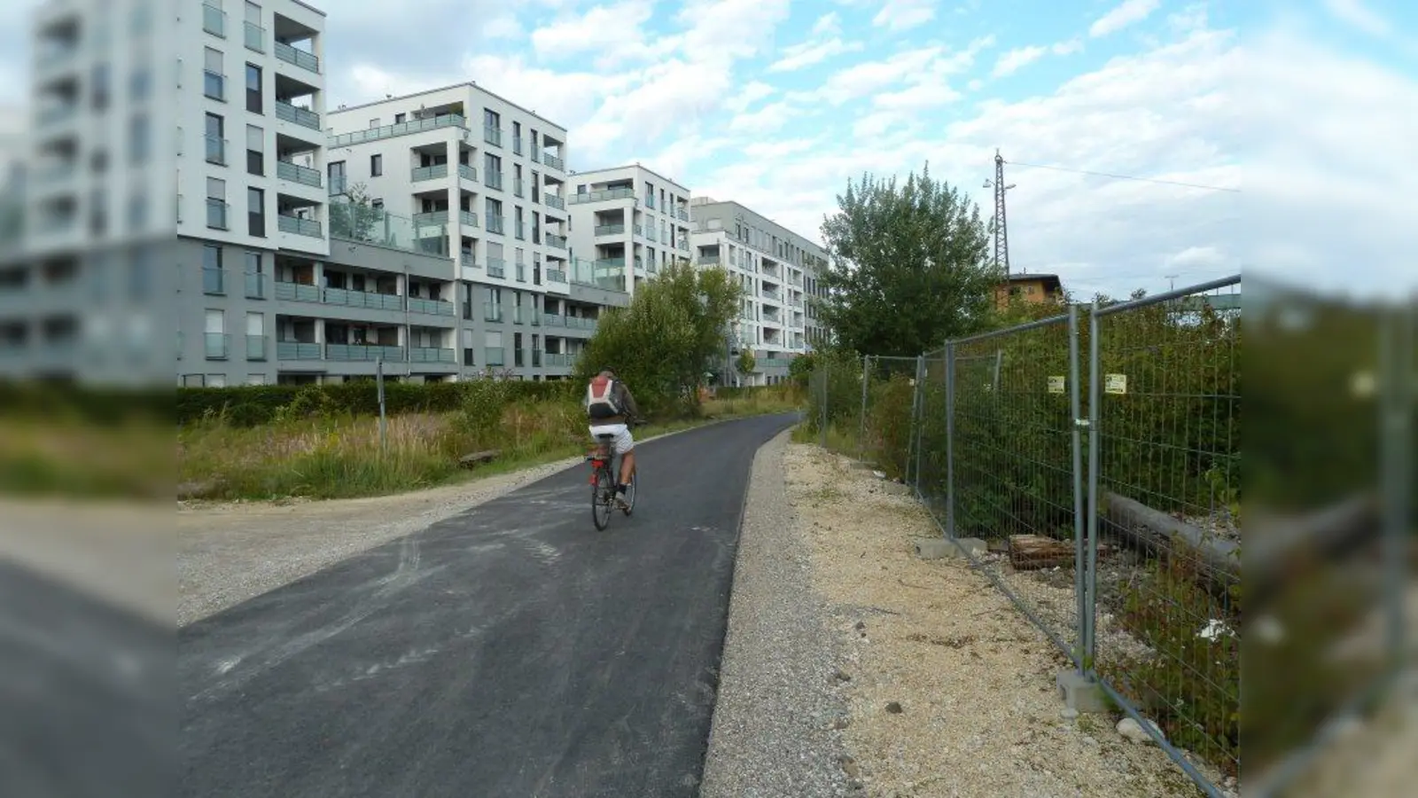 Die Radlstammstrecke verläuft entlang der Bahnlinie von Pasing bis zum Hauptbahnhof. (Foto: sb)