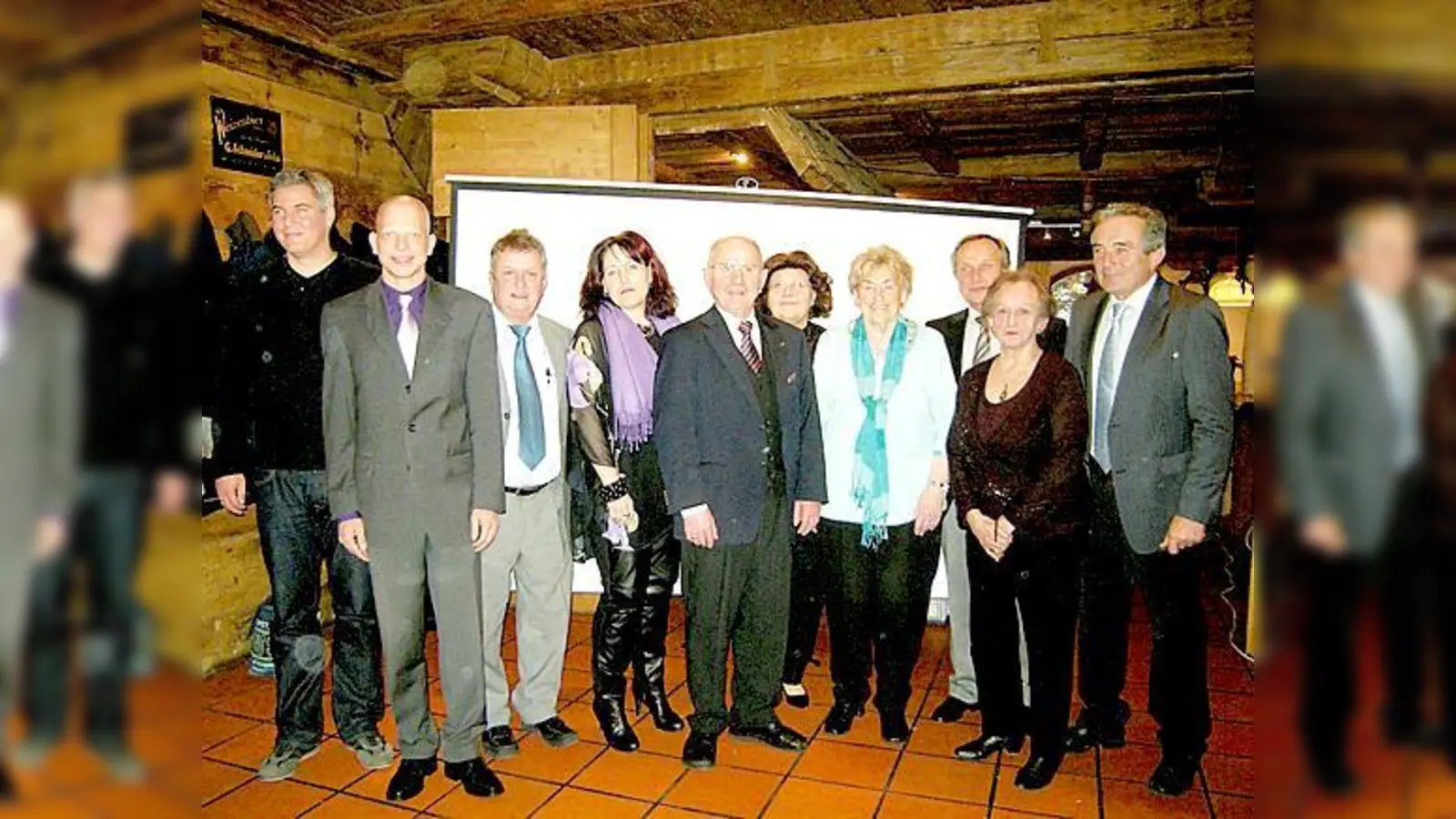 Die SC-Tischtennisspieler begingen bei ihrer Weihnachtsfeier auch ihr 40-jähriges Bestehen. 	 (Foto: SC)